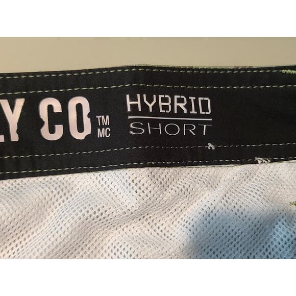 NEW Mossimo Supply Co swim board shorts LOT - green camo / black geometric - 32 - Picture 6 of 8